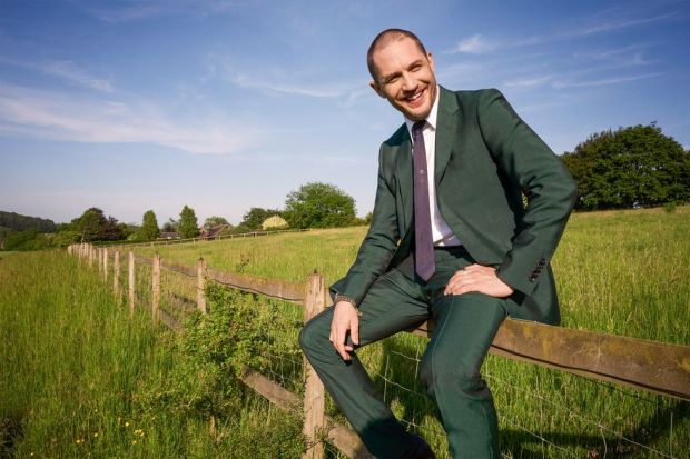 esq090118tomhardy001-1533306740